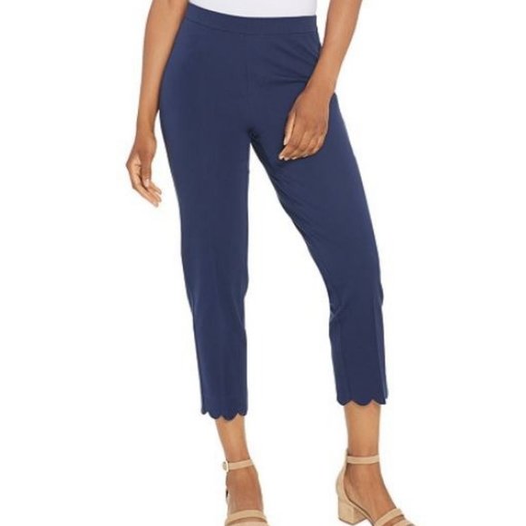 Isaac Mizrahi Stretch Crop Pants w/ Scallop Hem - Picture 1 of 3